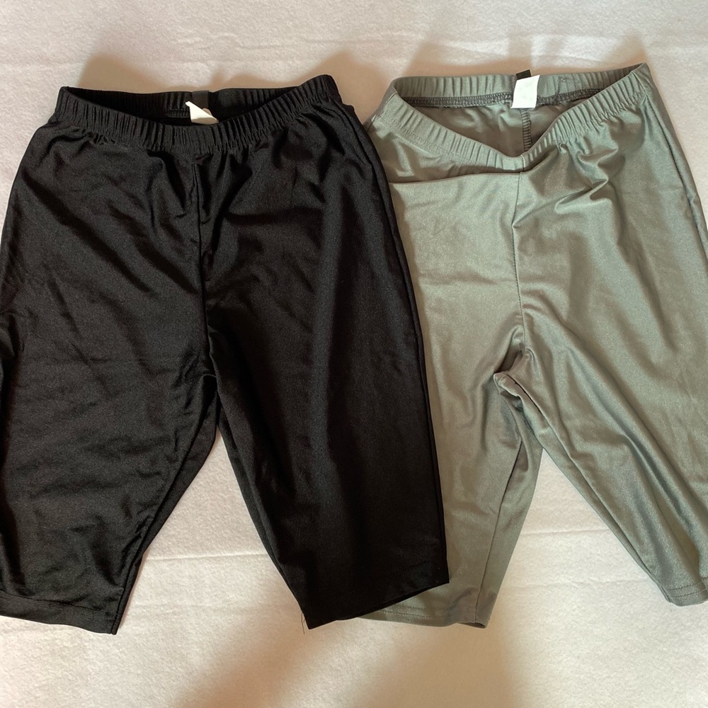 Black and Gray Bike Shorts with Elastic Waistband (bundle of 2) Size Small - Picture 2 of 5